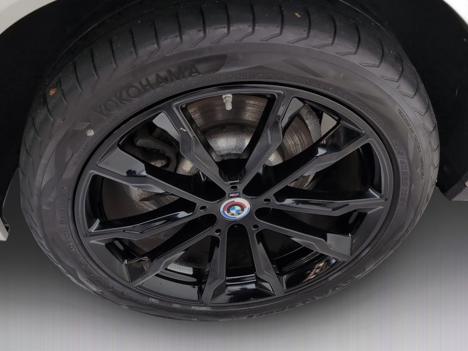 BMW X4 xDrive20d M-Sport - foto 13