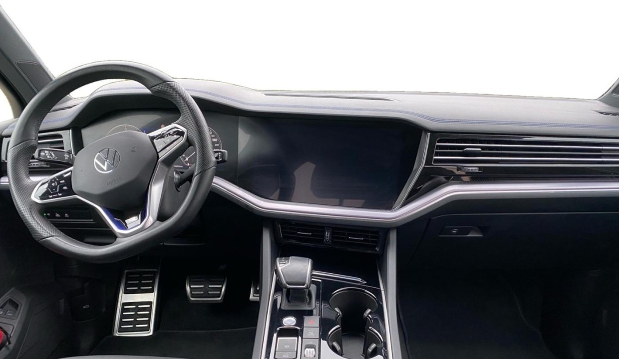 Volkswagen Touareg - foto 11