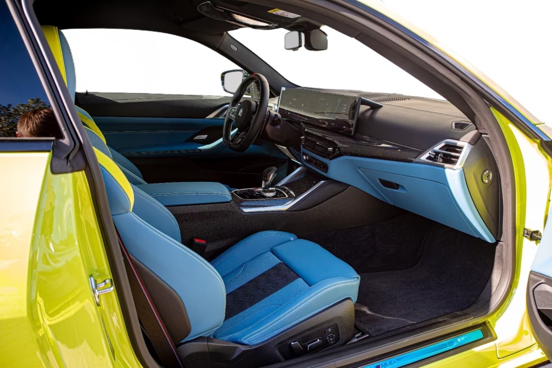 BMW M4 Competition xDrive - foto 11