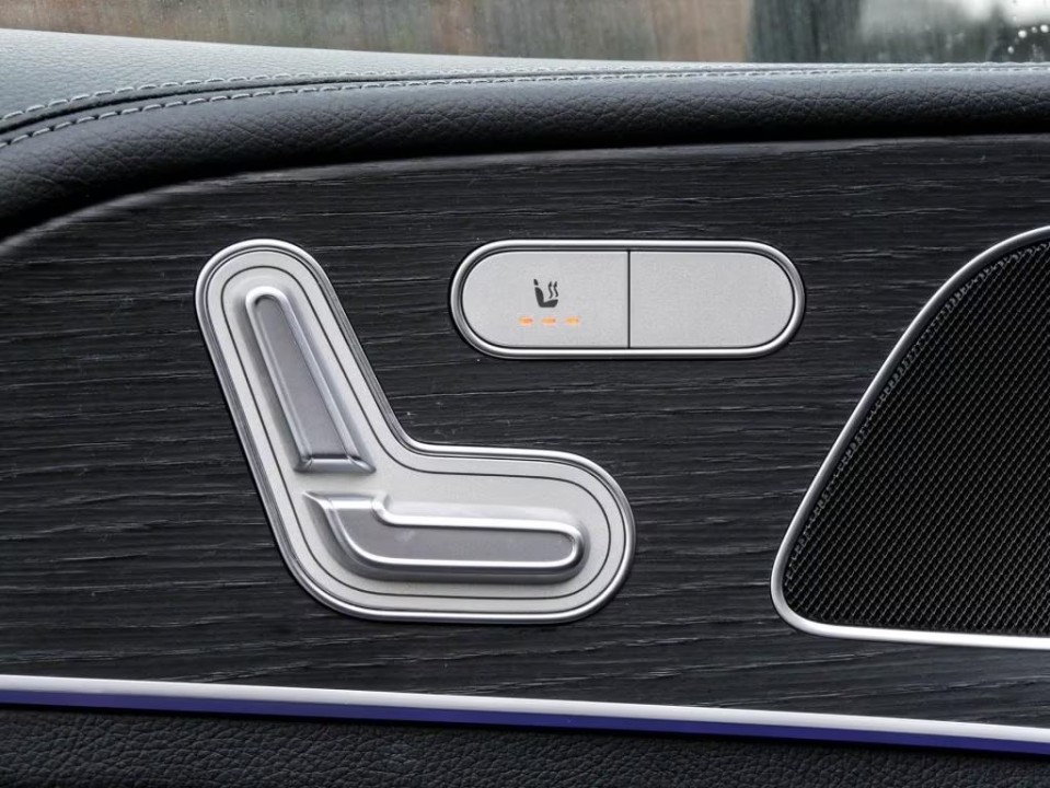 Mercedes-Benz GLE - foto 16