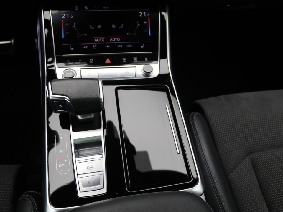 Audi Q8 50TDI quattro tiptronic S-Line - foto 9