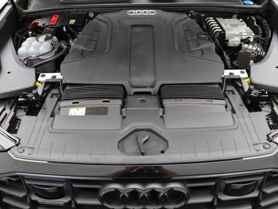 Audi Q8 50TDI quattro tiptronic S-Line - foto 11