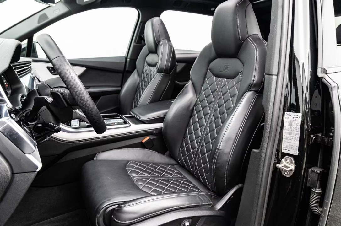 Audi Q7 50TDi Quattro S-line - foto 14