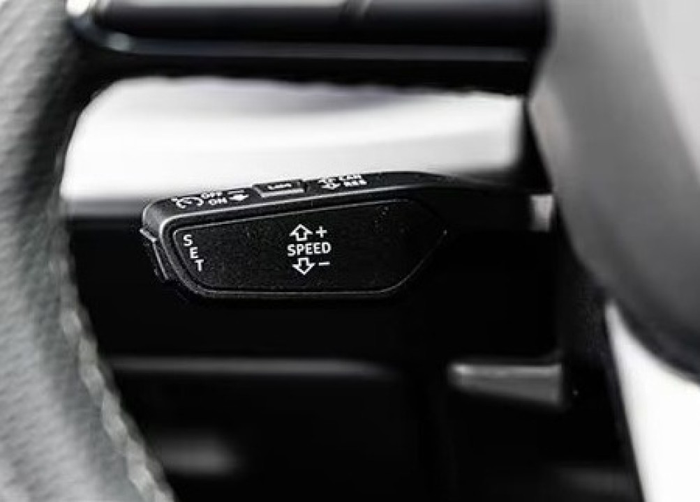 Audi Q7 50TDi Quattro S-line - foto 16