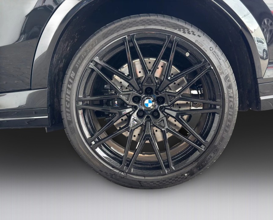 BMW X6 M Competition - foto 8