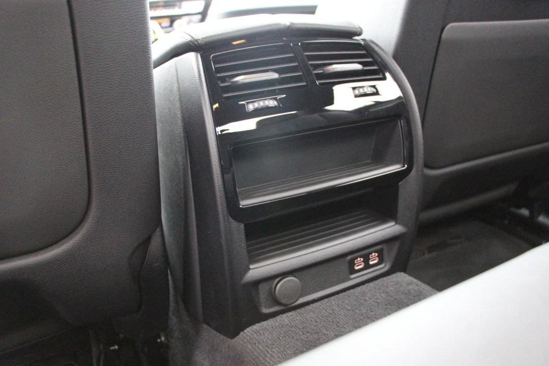 BMW Seria 5 xDrive520d M-Sport - foto 17