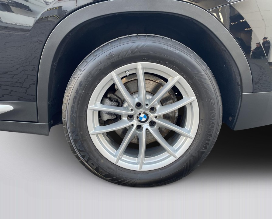 BMW X4 xDrive20d - foto 14