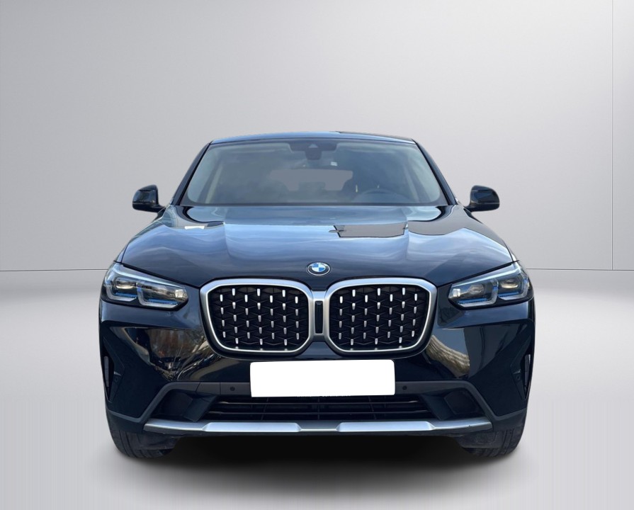 BMW X4 xDrive20d (2)