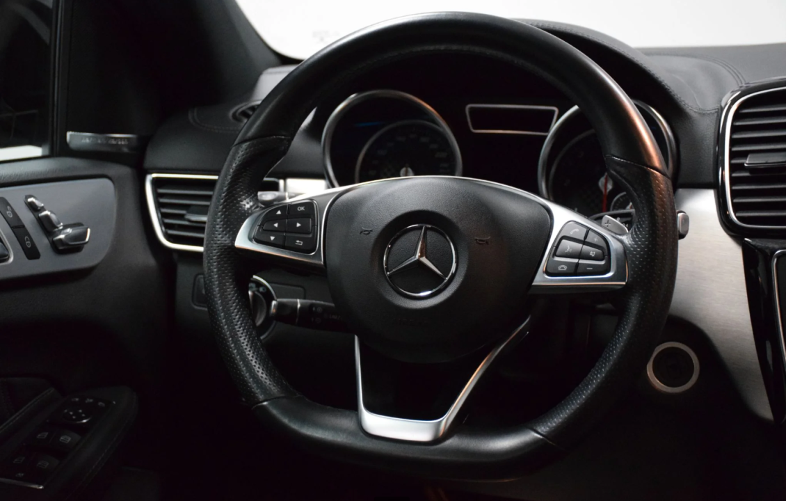 Mercedes-Benz GLE Coupe 350d AMG 4Matic - foto 7