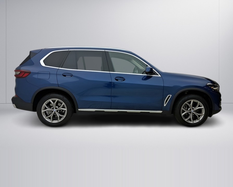 BMW X5 xDrive45e xLine (2)