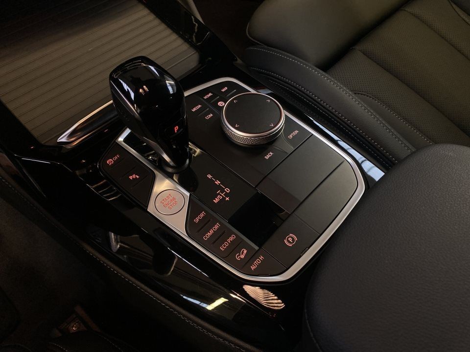 BMW X4 xDrive20d - foto 9