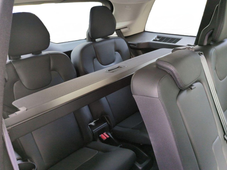 Volvo XC 90 B5 AWD Plus Bright - foto 17