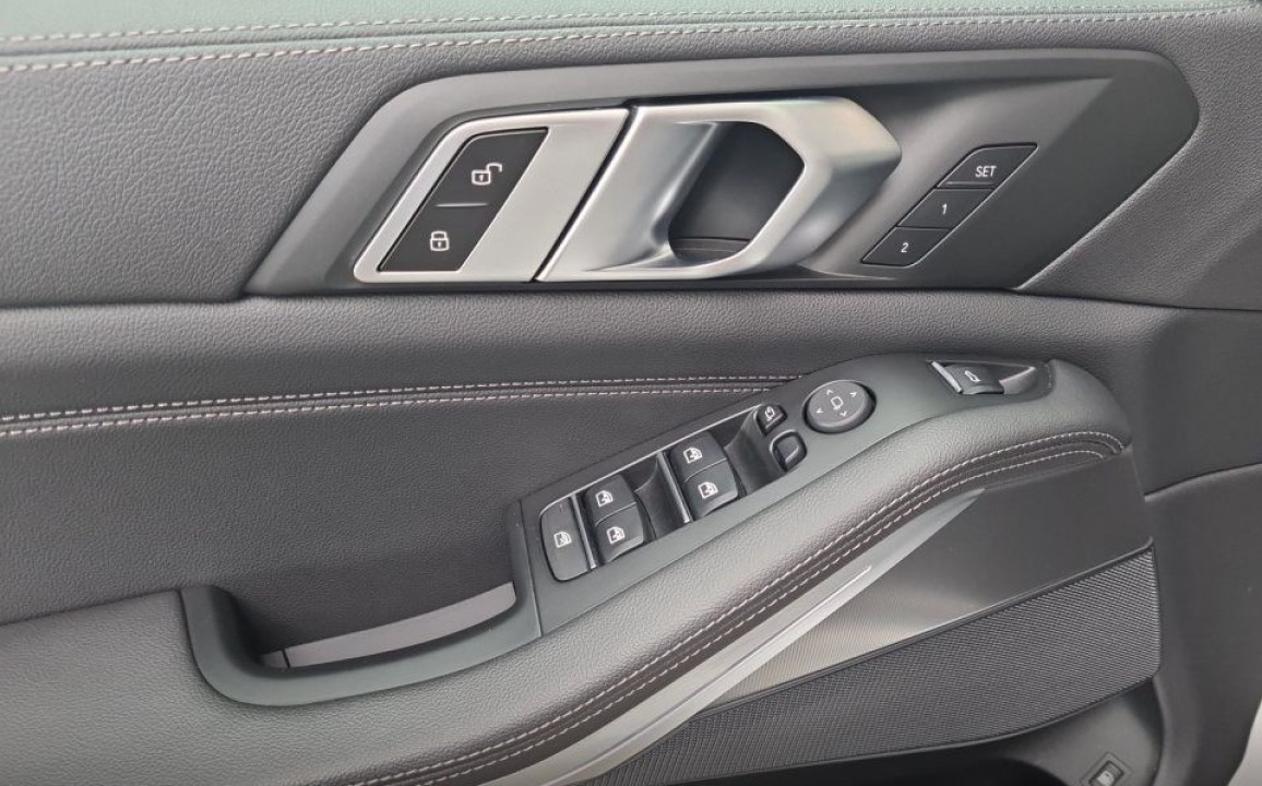 BMW X5 xDrive45e - foto 13