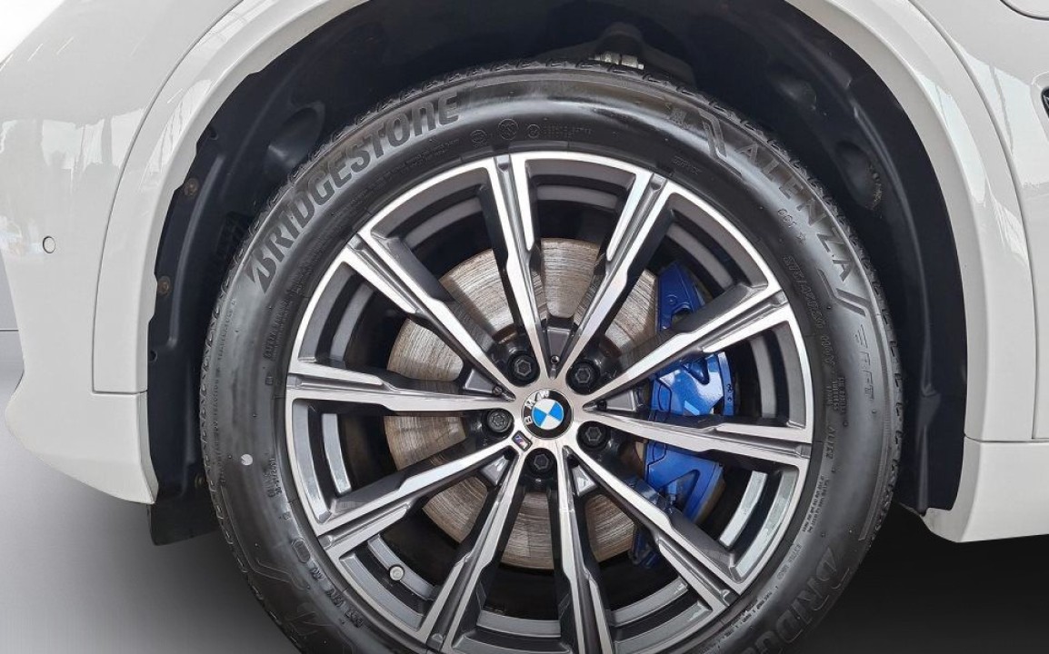 BMW X5 xDrive45e - foto 15