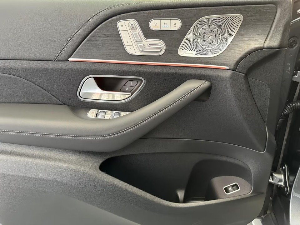 Mercedes-Benz GLE 450 4MATIC AMG - foto 11