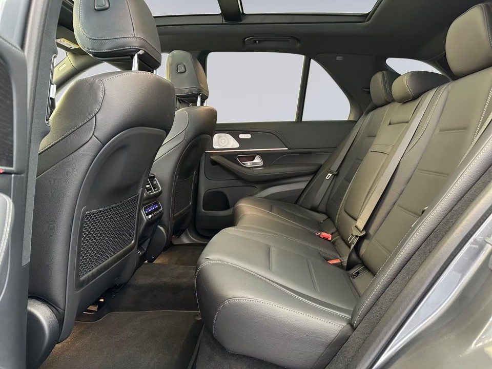 Mercedes-Benz GLE 450 4MATIC AMG - foto 9