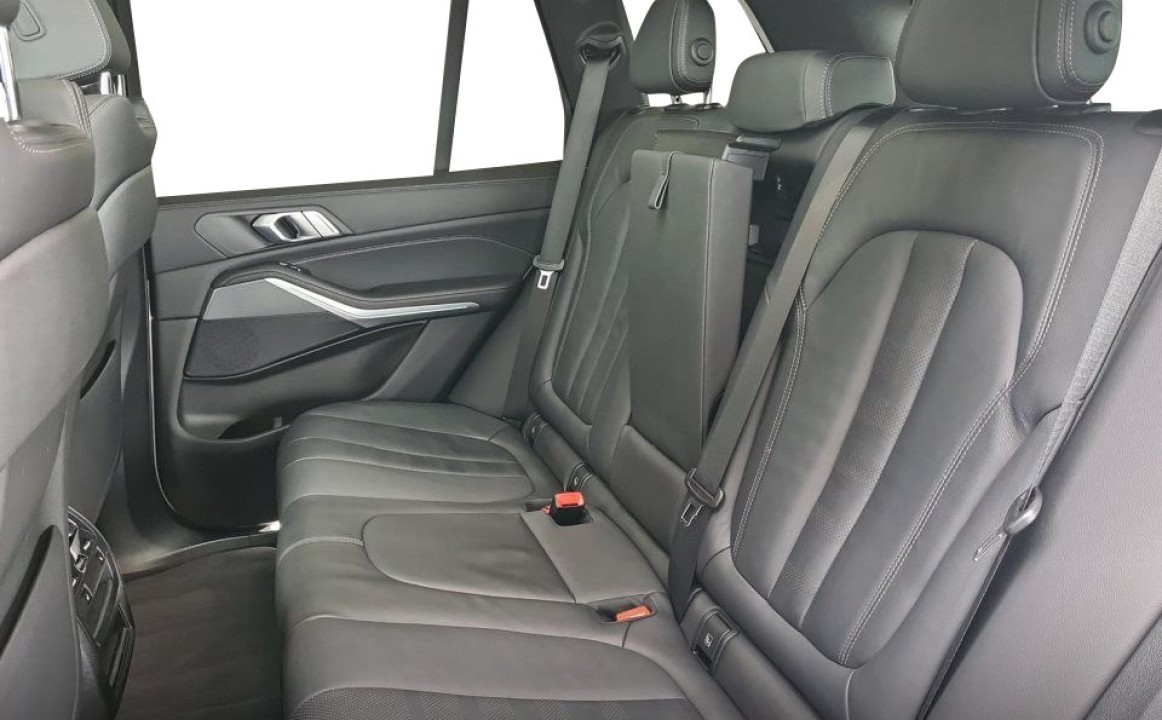 BMW X5 xDrive45e M-Sport (5)