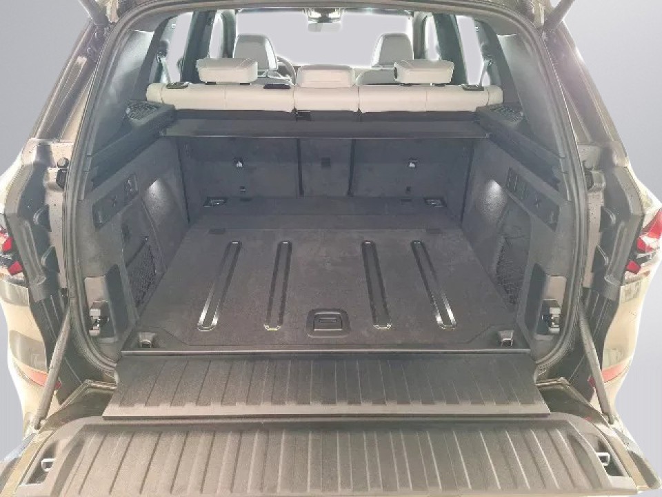 BMW X5 xDrive40d - foto 12