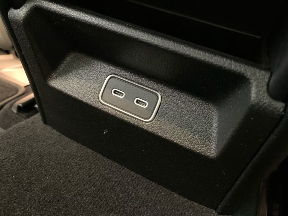 Mercedes-Benz GLE 450 4MATIC AMG - foto 11