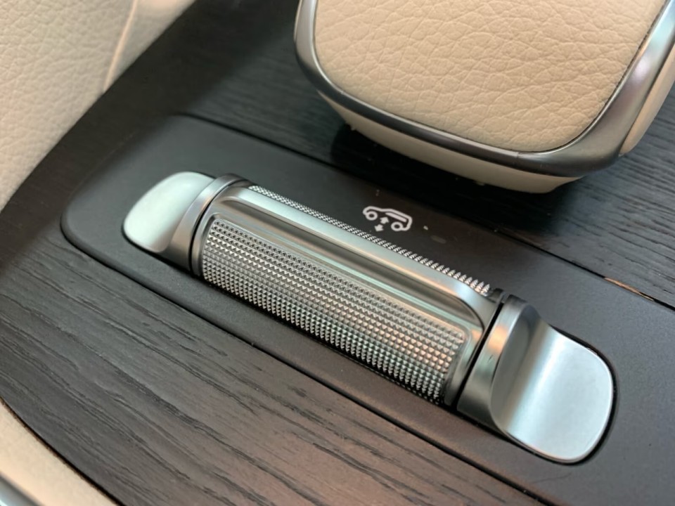 Mercedes-Benz GLE 450 4MATIC AMG - foto 8