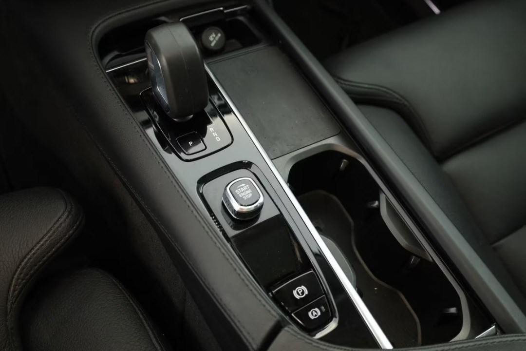 Volvo XC 90 B5 AWD Plus Bright - foto 13