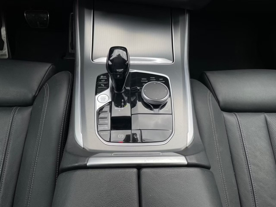 BMW X5 xDrive30d - foto 9