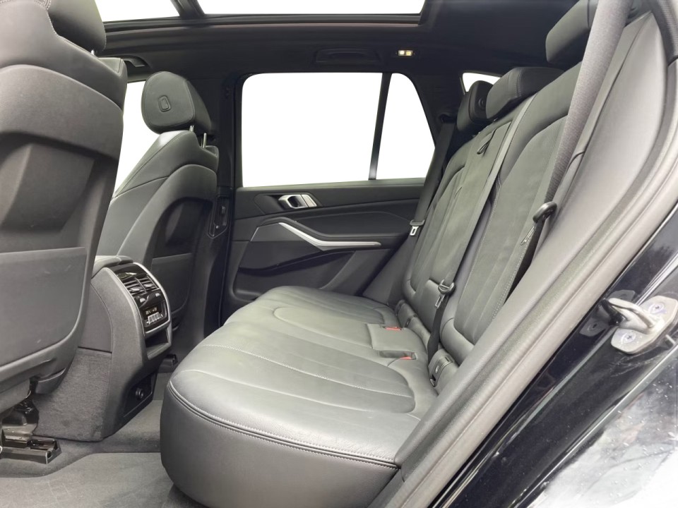 BMW X5 xDrive30d - foto 8