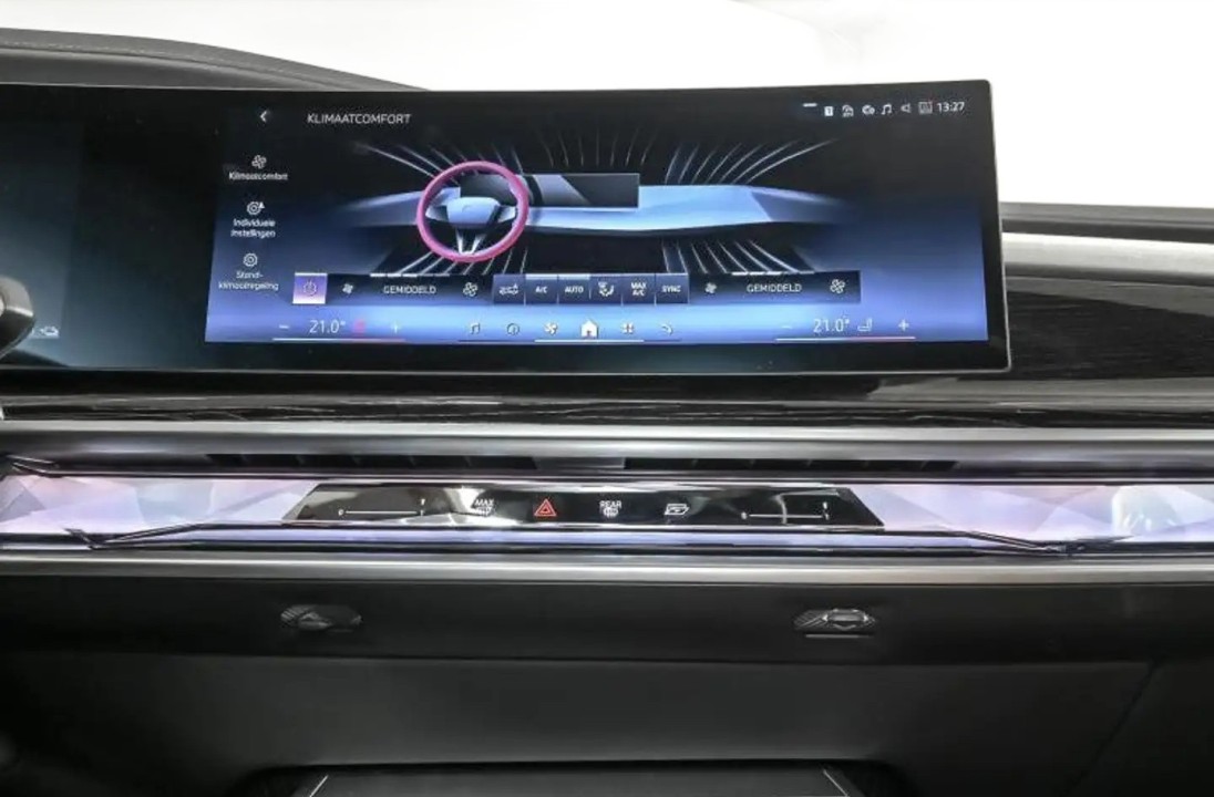 BMW Seria 7 750e xDrive - foto 10