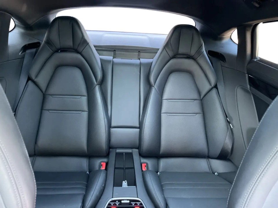 Porsche Panamera 4S E-Hybrid - foto 15