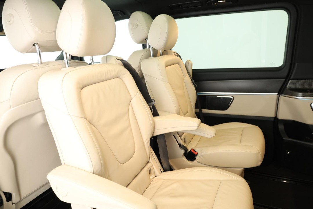 Mercedes-Benz V 300d 4MATIC Long Avantgarde - foto 13
