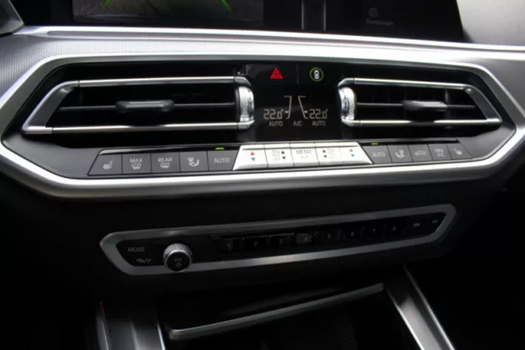 BMW X5 xDrive30d xLine - foto 7