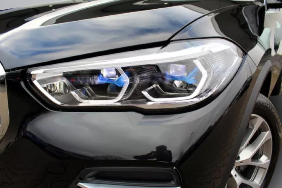 BMW X5 xDrive30d xLine - foto 9