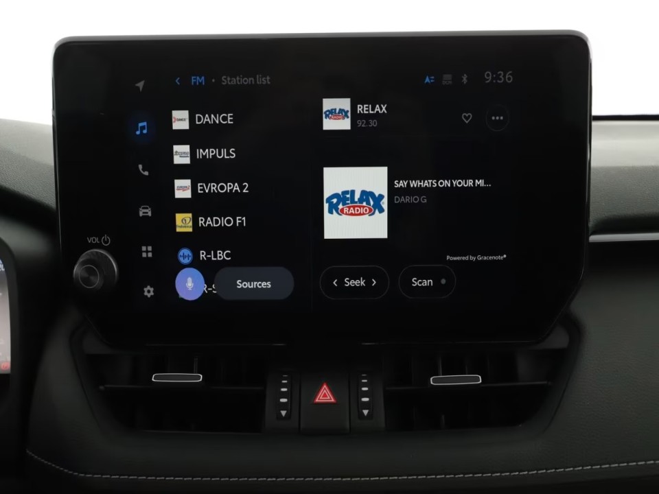 Toyota RAV4 - foto 11