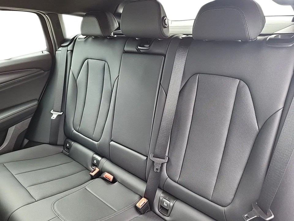 BMW X4 xDrive20d M-Sport (4)