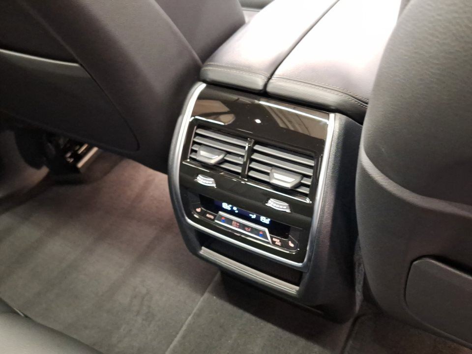 BMW X5 xDrive45e - foto 13