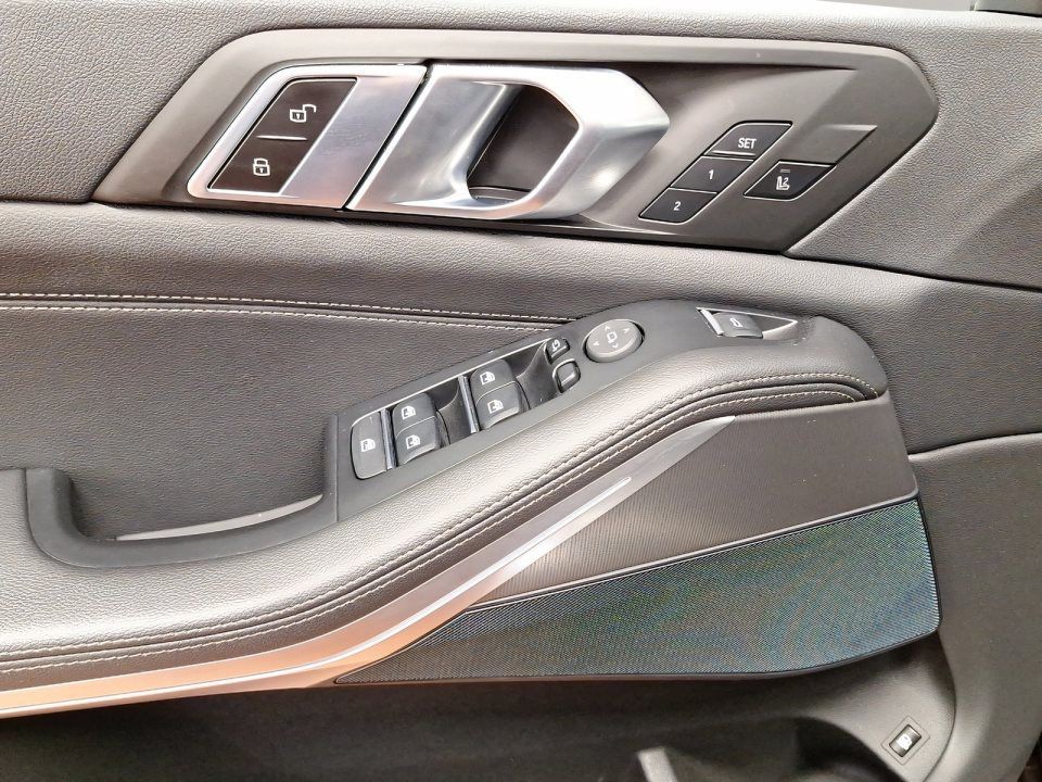 BMW X5 xDrive45e - foto 14