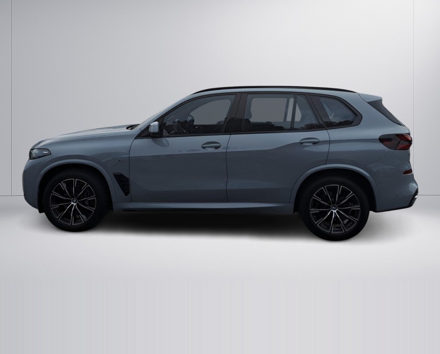BMW X5 xDrive30d (2)