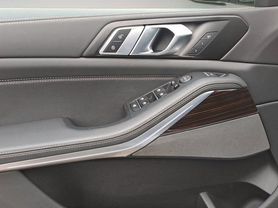 BMW X5 xDrive30d - foto 11