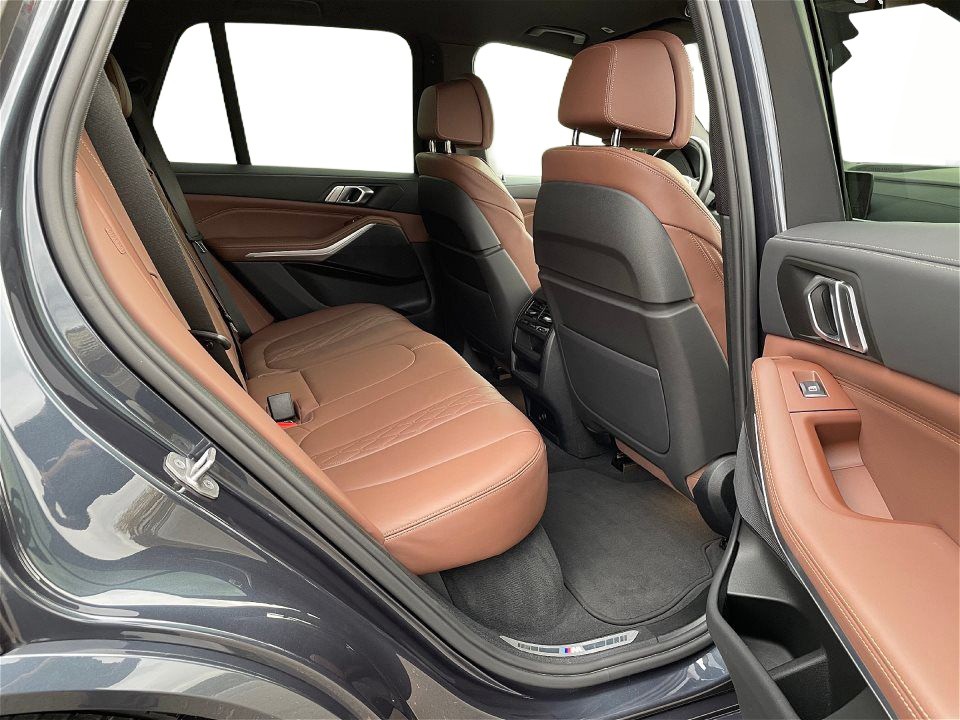 BMW X5 xDrive 40i - foto 9
