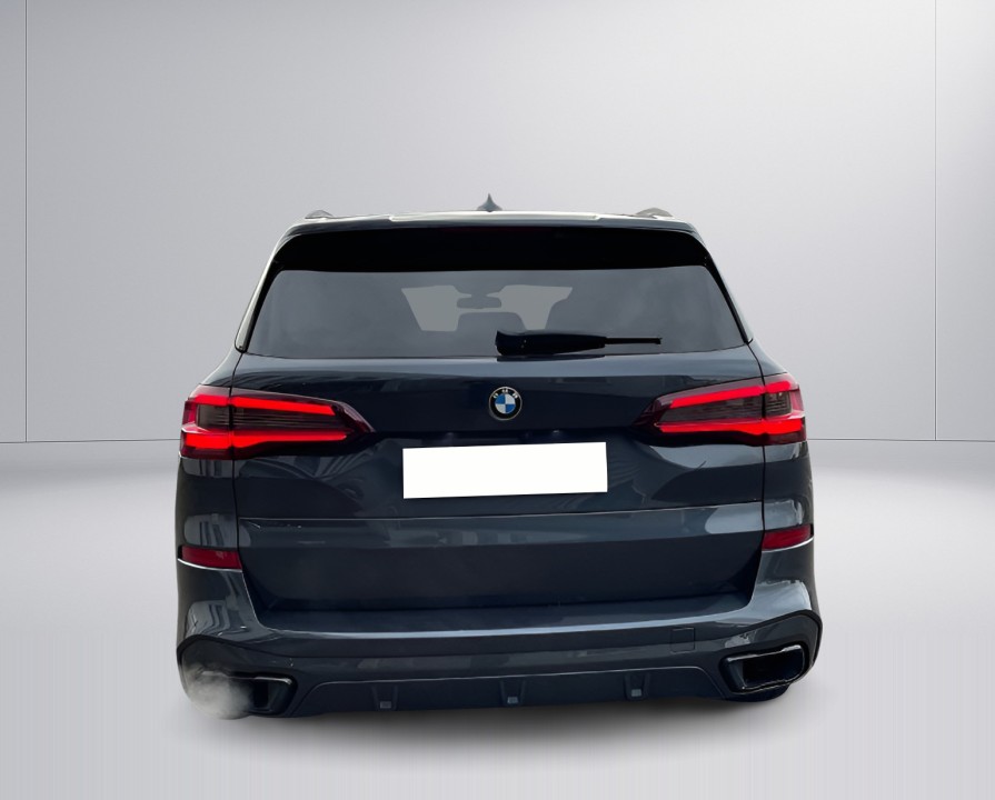 BMW X5 xDrive 40i (5)
