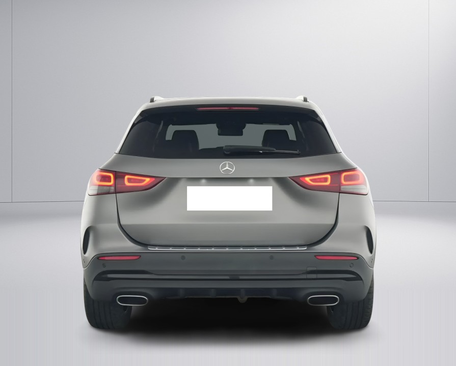 Mercedes-Benz GLA 200 AMG (4)