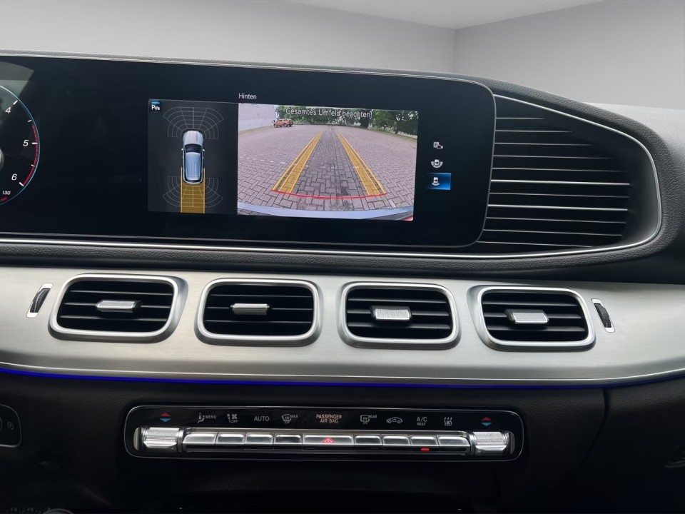 Mercedes-Benz GLE 400d 4MATIC AMG - foto 11