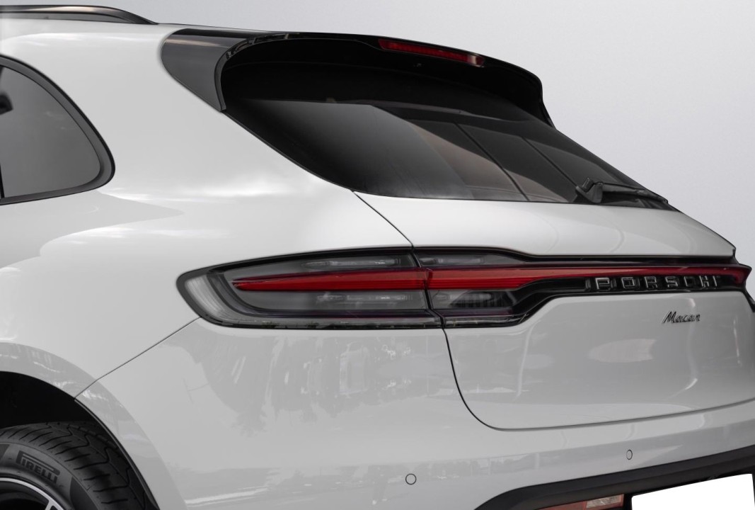 Porsche Macan - foto 26
