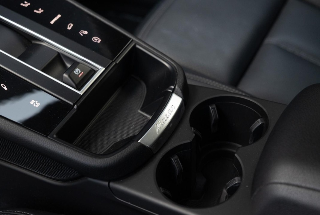 Porsche Macan - foto 12