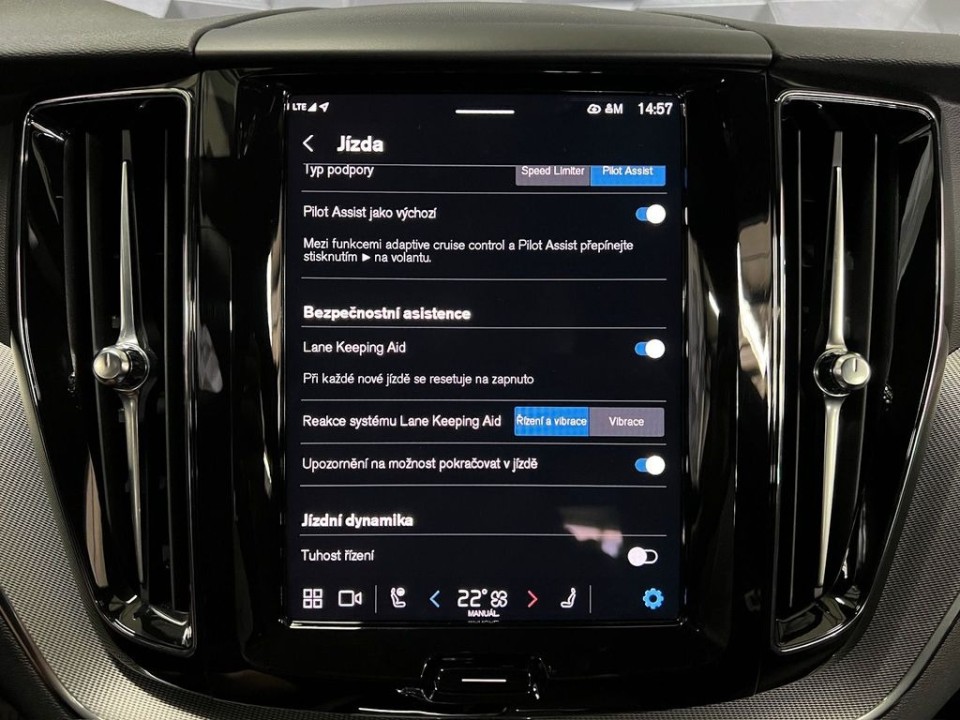 Volvo XC 60 B4 - foto 12