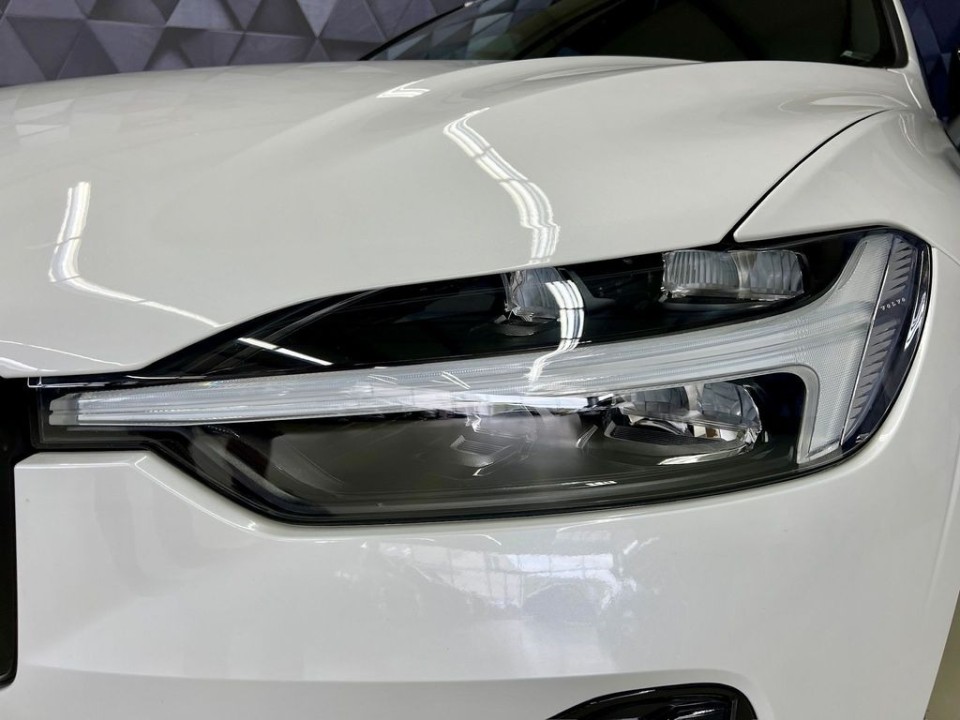 Volvo XC 60 B4 - foto 22