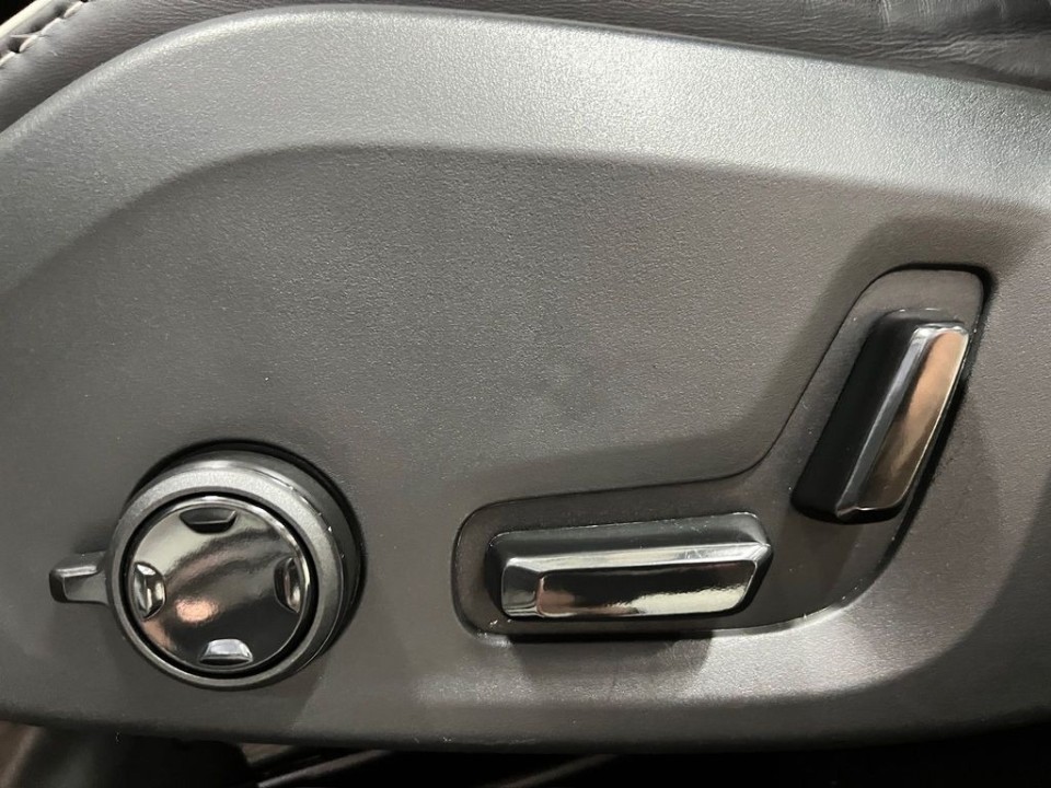 Volvo XC 60 B4 - foto 19