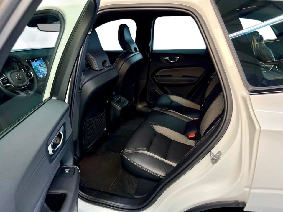 Volvo XC 60 B4 - foto 15