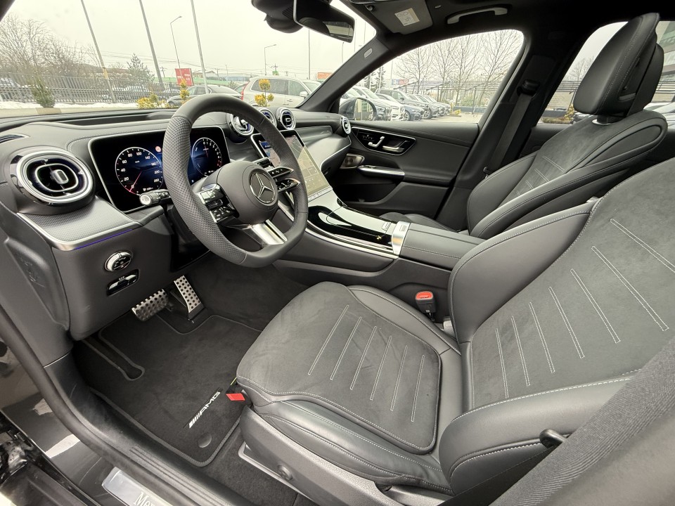 Mercedes-Benz GLC 300e 4MATIC AMG Line - foto 11