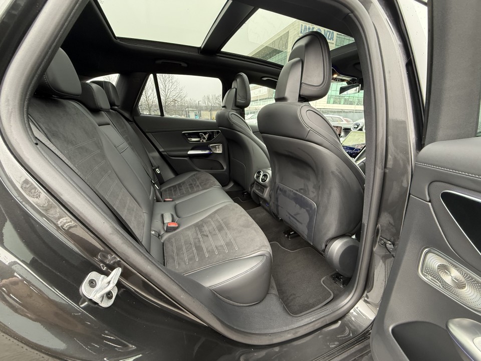Mercedes-Benz GLC 300e 4MATIC AMG Line - foto 20